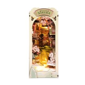 Booknook & Wonderland - Falling Sakura