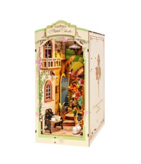 Booknook & Wonderland - Floral Corner
